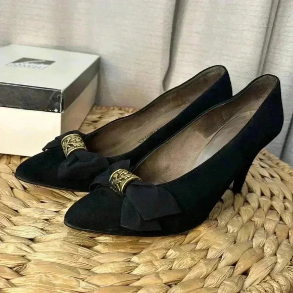 Charles Jourdan Suede Vintage Black Heels Bow Size 8 - Picture 6 of 9